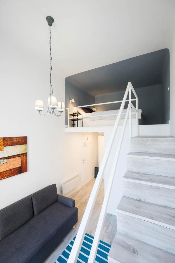 Gallery Duplex Apartment