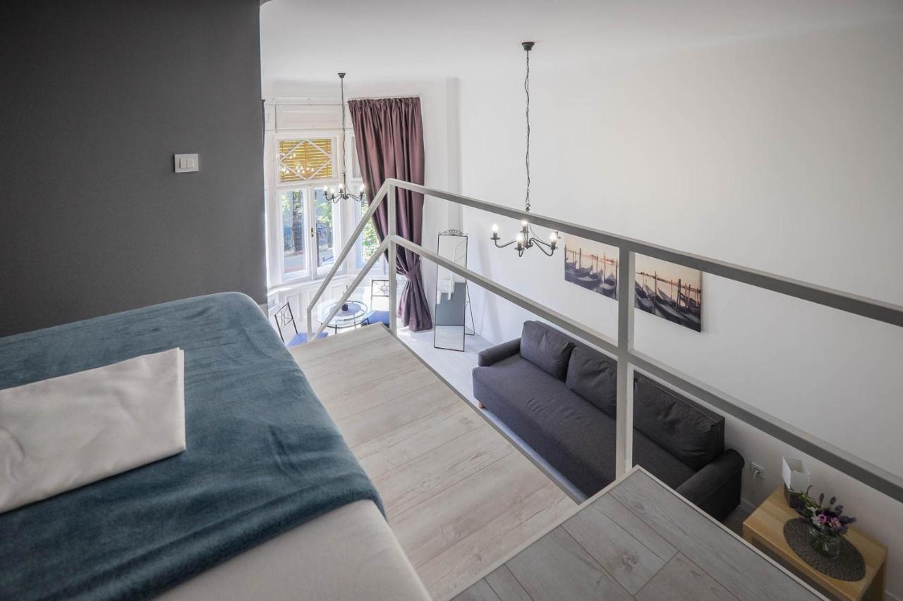 Apartment Gallery Duplex