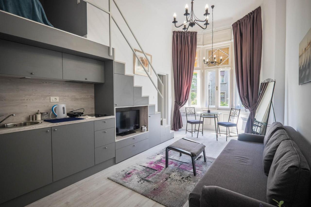 Apartment Gallery Duplex